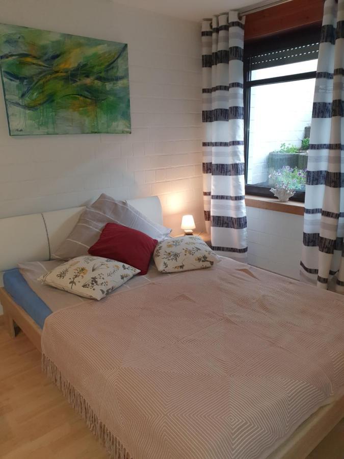 Privat , Eigene Eigang, Eigene Badezimmer, Und Eigene Küche Straelen