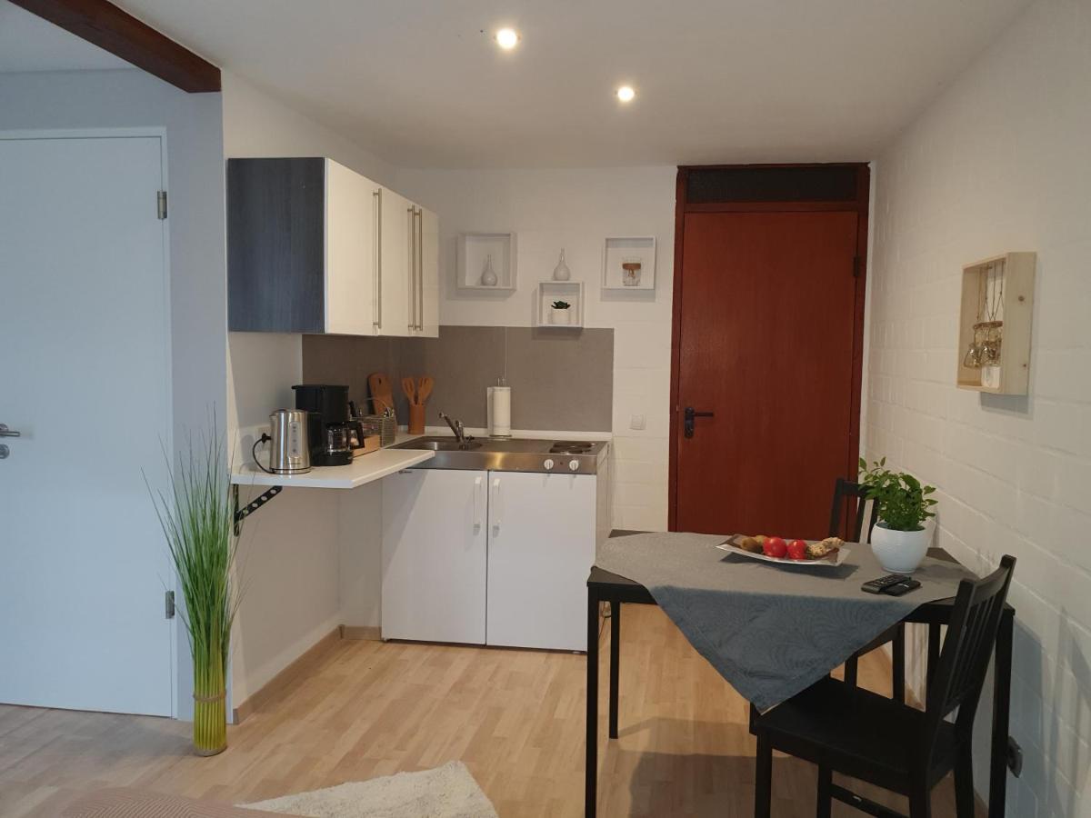 Privat , Eigene Eigang, Eigene Badezimmer, Und Eigene Küche Straelen
